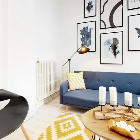 40 M2 # Design # Plein Centre # Bestofblo * פונטנבלו