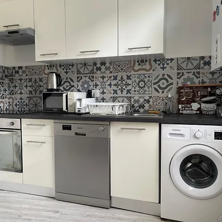 40 M2 # Design # Plein Centre # Bestofblo * פונטנבלו